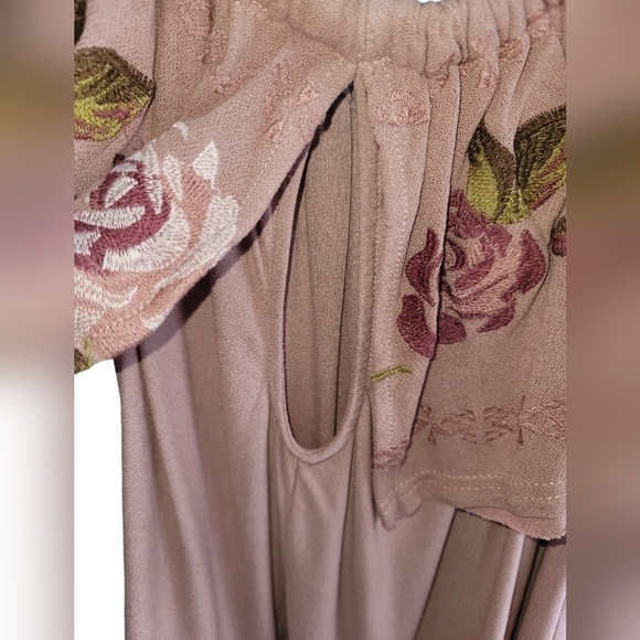 BOHO off shoulder Blouse - Picture 9 of 13